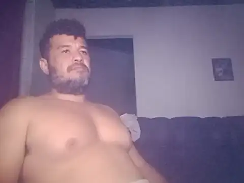 tarra122 – Naživo XXX chat