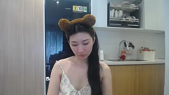 Asiagirll Adlı Modelin Canlı XXX Sohbeti