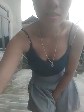 Zara-Lina Pertunjukan Webcam