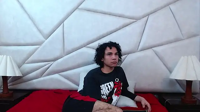 Nyx_and_Arian Chat XXX live