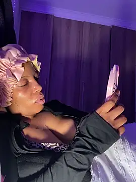 Chat XXX ao vivo de RainBougie