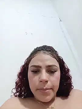 Mommy-Hot's Live XXX Chat
