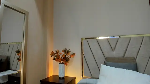 AndraCyruss – Naživo XXX chat