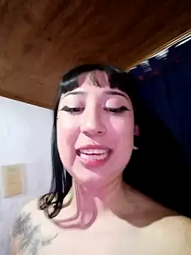 KomiCatt's Live XXX Chat
