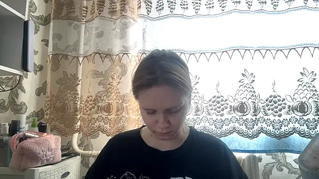 Chat XXX en directo de KrystenHoye