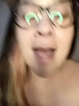 XXX chat uživo modela luabfly