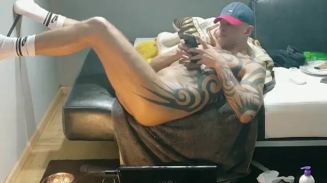 slavic_boy_39 Webcam Show
