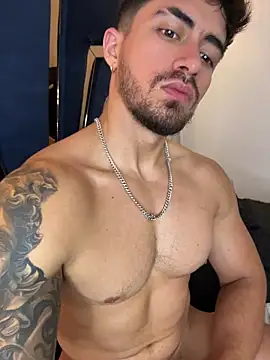 Czat XXX na żywo – Brad_Summer