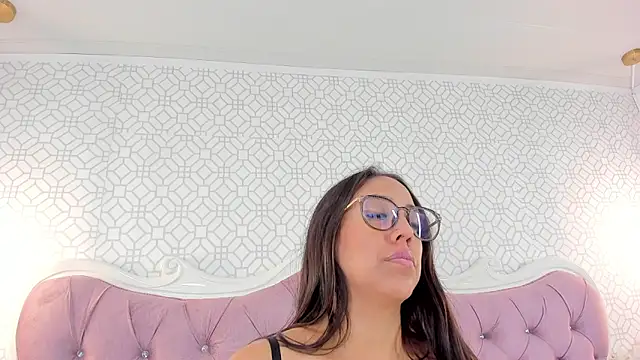 Chatroom XXX en direct de MarcelaCortes