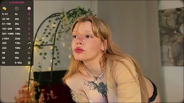 Онлайн чат XXX boobsybootie