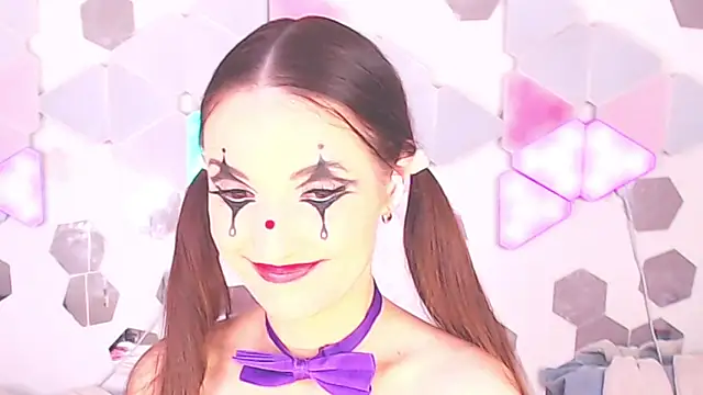 Онлайн чат XXX LexiKiss
