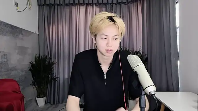 XXX chat uživo modela hafabva