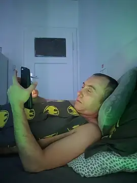 TirelessLot3 Chat XXX live