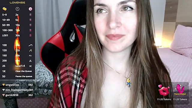 XXX chat uživo modela Naughty_Annn
