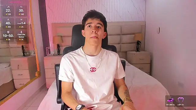 TylerCross_n Live XXX chat