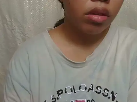 ChubbyButty live XXX chat