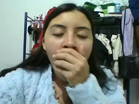 _Romilly_ Live XXX Chat