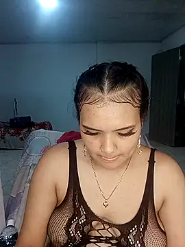 Emily_Rouse23 – Live XXX-chat