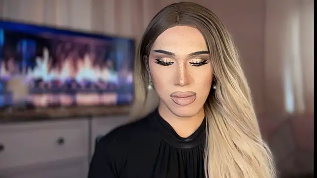 Ts_glamxx élő XXX-chatje
