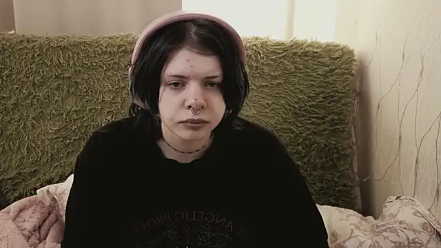 Alice_Zev Pertunjukan Webcam