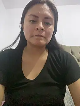 Debora9703 ওয়েবক্যাম শো