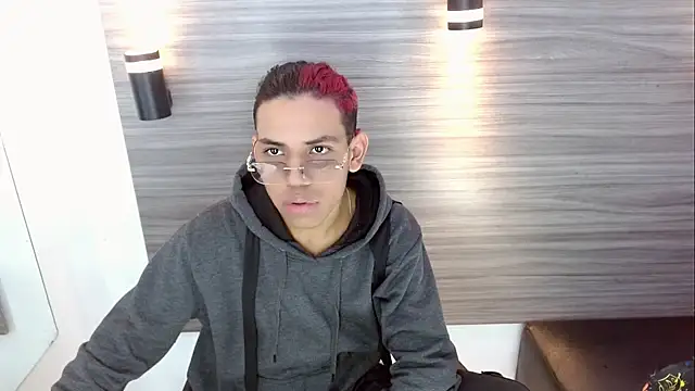 Chat XXX en directo de DaviidBuckx_