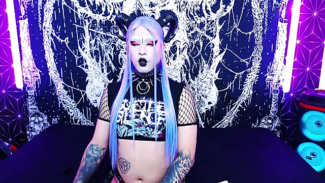 naomi_satan Show Webcam