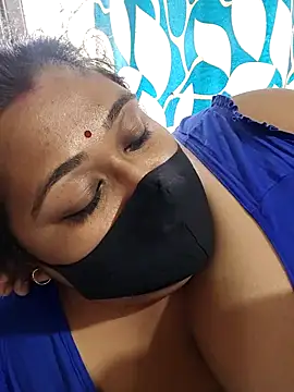 hotbhabhi011's Webcam Show