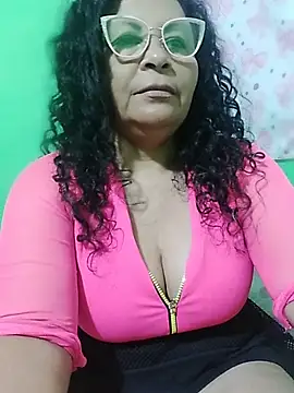 Amarantha25 élő XXX-chatje
