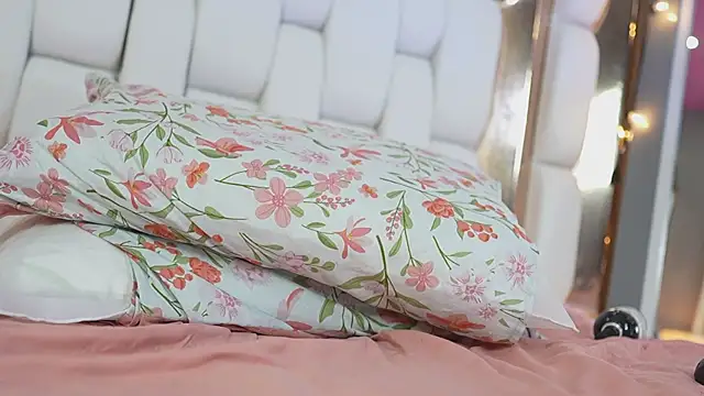 Živý XXX chat kinkylittlegirll