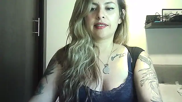Czat XXX na żywo – Valery__Rouse_