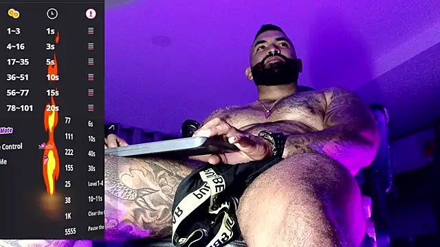 Max-prada Webcam Show