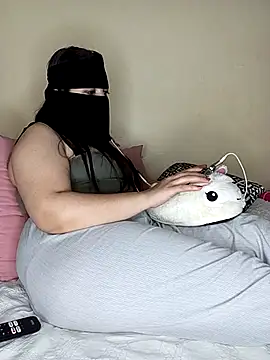 LONA-_- Live XXX Chat
