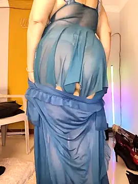 Rubi424 现场XXX聊天