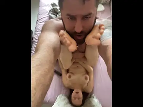 Adam_Eva_2020 webkamerás műsora