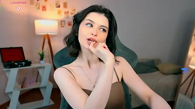 rebbekkakowalski Adlı Modelin Canlı XXX Sohbeti