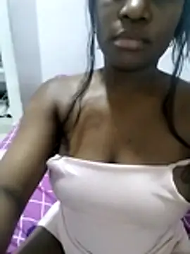 Yulianaperry's Live XXX Chat