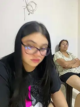 alissonfernandez_'s Webcam Show