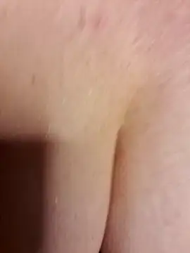 Chat +18 de laurabassii ao vivo