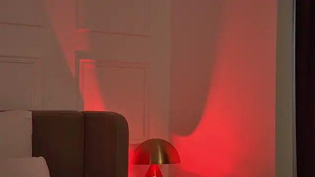 BettyLeen – Naživo XXX chat