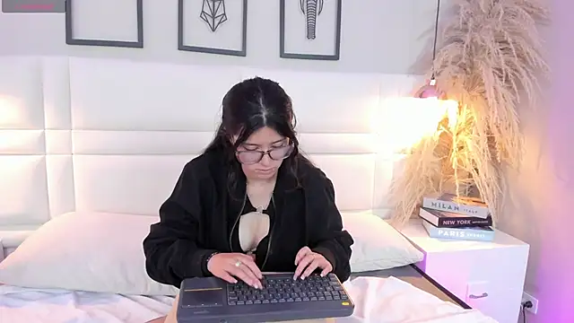 amber_hill_n Live XXX chat
