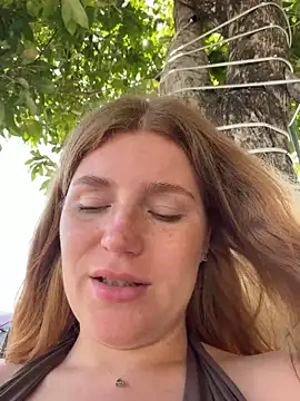 Carammelstorm's Live XXX Chat