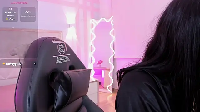 Gaby_tay1's Live XXX Chat