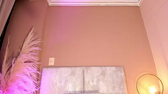 Chat +18 de AnnaDenver ao vivo