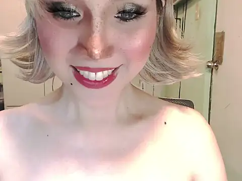 Ezradeliciosa – webcam-show