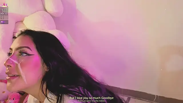 ashlynnlowe_ Adlı Modelin Canlı XXX Sohbeti