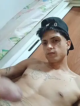 CubaxxxPeneGrande 现场XXX聊天