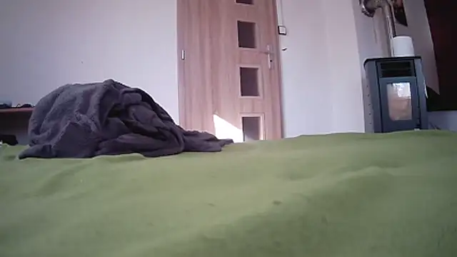 Show modela SmallPenis6996 na web-kameri