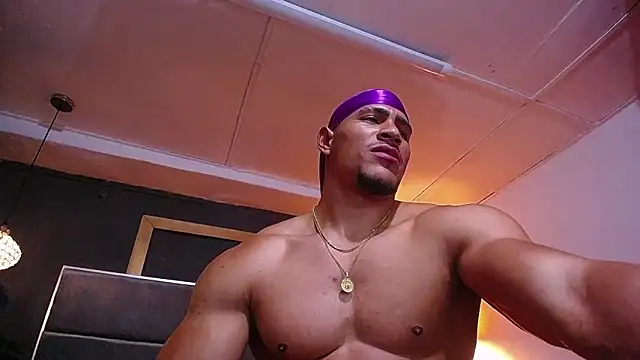 teddyfit19cm webkamerás műsora