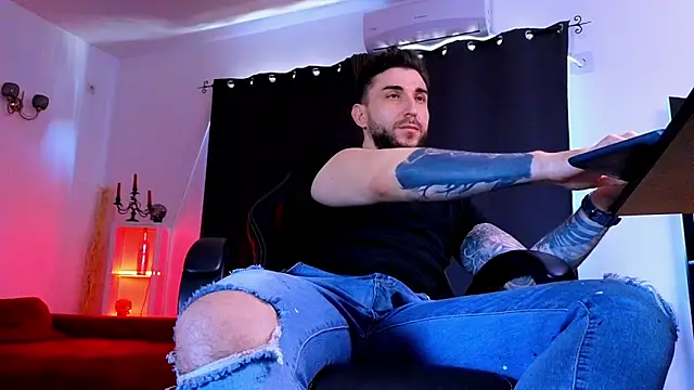 Вебкам-шоу MightyAaron66